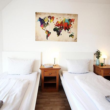 Homie Stay Zell - Apartment Mit Privatparkplatz Zell am Main Екстериор снимка