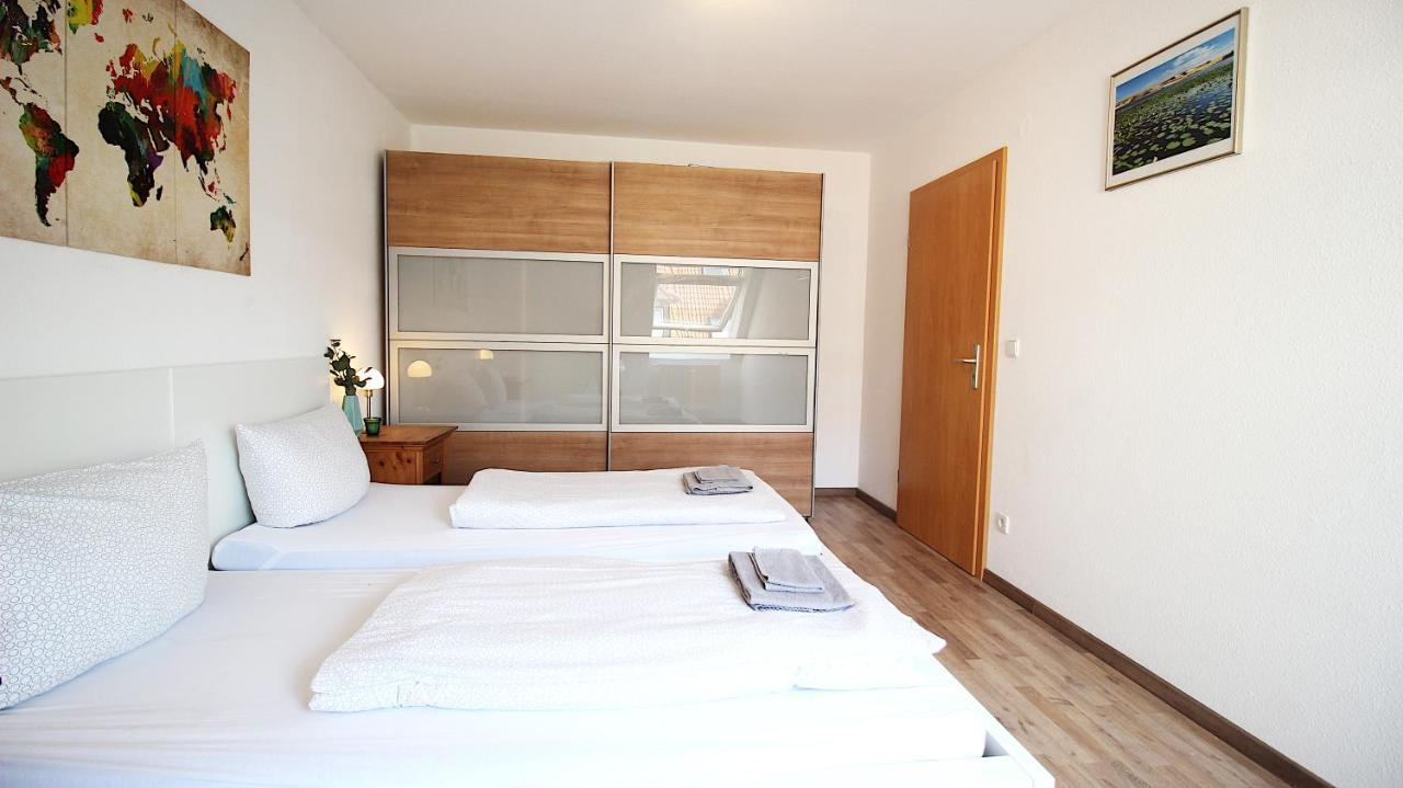 Homie Stay Zell - Apartment Mit Privatparkplatz Zell am Main Екстериор снимка